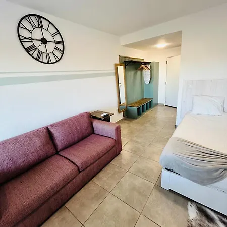 Studio Flat In The Heart Of Oura * 阿尔布费拉